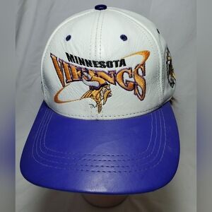 Minnesota Vikings Vtg 90's Pro Elite Leather Strapback Hat Embroidered Logos